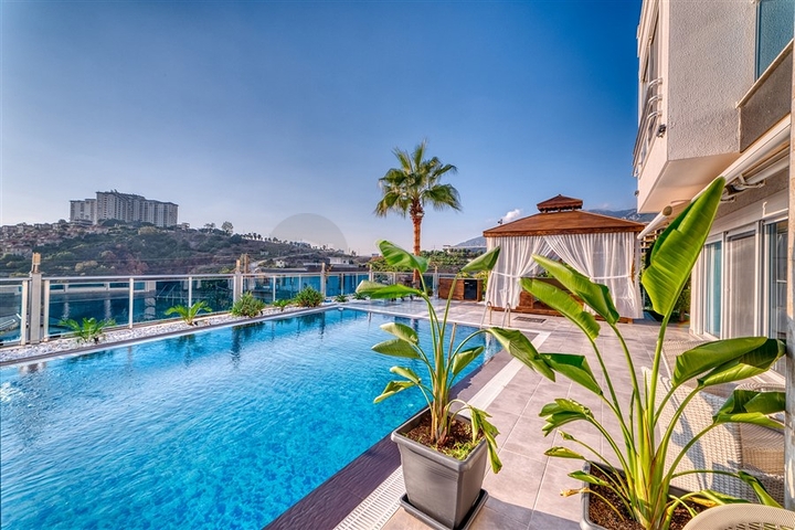 Простора вілла з видом на море і повним комплектом зручностей-ідеальне поєднання розкоші і затишку