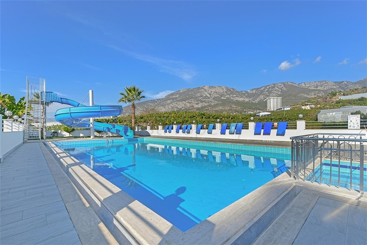 Пентхаус планування 2 + 1 в Махмутларі