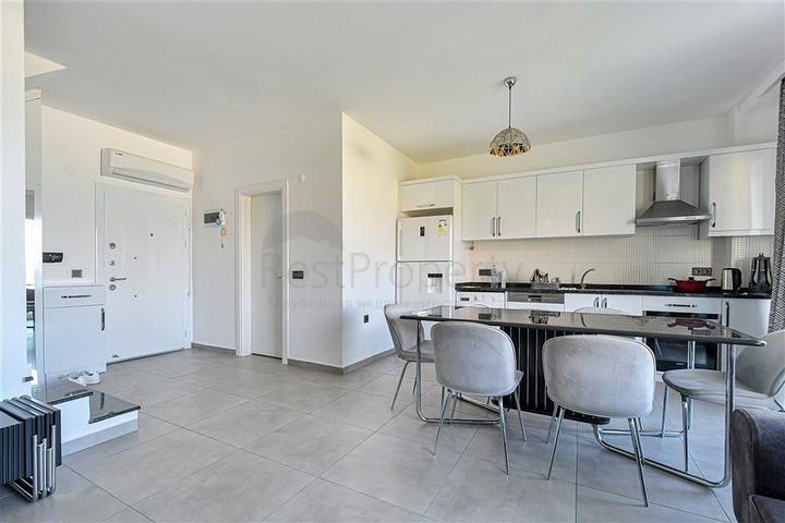 Пентхаус планування 2 + 1 в Махмутларі