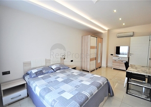 Апартаменти 2 + 1 в комплексі в 50 метрах від пляжу району Каргыджак