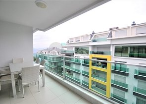 Апартаменти 2 + 1 в комплексі в 50 метрах від пляжу району Каргыджак