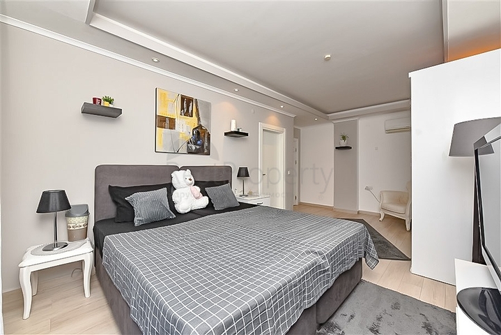 Розкішна вілла в оточенні природи і комфорту