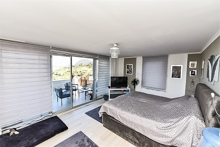 Розкішна вілла в оточенні природи і комфорту