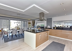 Розкішна вілла в оточенні природи і комфорту