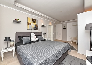 Розкішна вілла в оточенні природи і комфорту