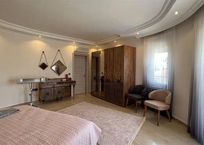 Мебльована вілла з видом на море в мальовничому районі Каргиджак