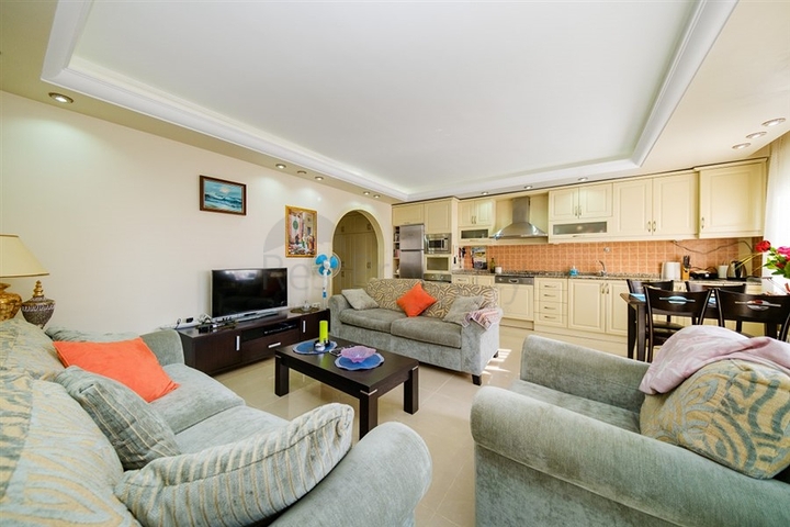 Квартира 2+1 в районі Махмутлар в крокової доступності до моря