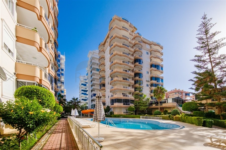 Квартира 2+1 в районі Махмутлар в крокової доступності до моря