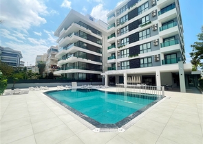 Сучасна квартира 1 + 1 в комплексі з інфраструктурою готелю-всього в 250 метрах від пляжу Клеопатри