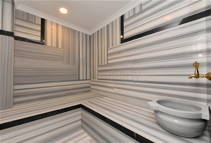 Вілла класу люкс з панорамним видом і повною інфраструктурою в серці природи