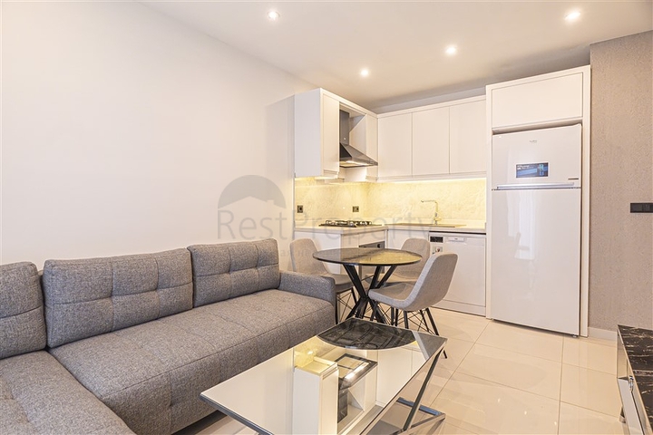 Комфорт і стиль поруч з морем-затишна квартира в центрі Аланії 