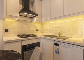 Комфорт і стиль поруч з морем-затишна квартира в центрі Аланії 