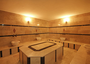 Простора квартира 2 + 1 з видом на море в тихому районі Аланії 