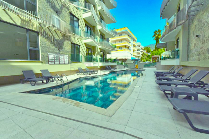 Стильний пентхаус в центрі Аланії - для комфортної оренди біля моря