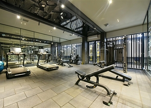 Сучасний пентхаус 2 + 1 в оренду в центрі Аланії-всього в 150 метрах від моря