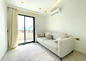 Сучасний пентхаус 2 + 1 в оренду в центрі Аланії-всього в 150 метрах від моря