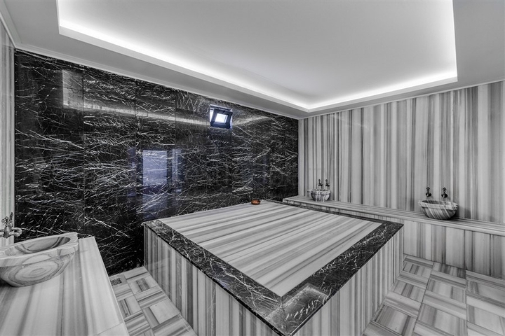 Розкішний пентхаус з видом на море в 50 метрах від моря