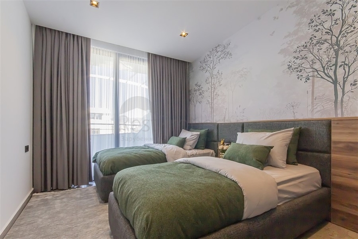 Розкішний пентхаус з видом на море в 50 метрах від моря