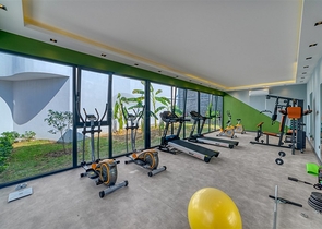 Розкішний пентхаус з видом на море в 50 метрах від моря