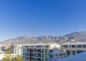 Розкішний пентхаус з видом на море в 50 метрах від моря