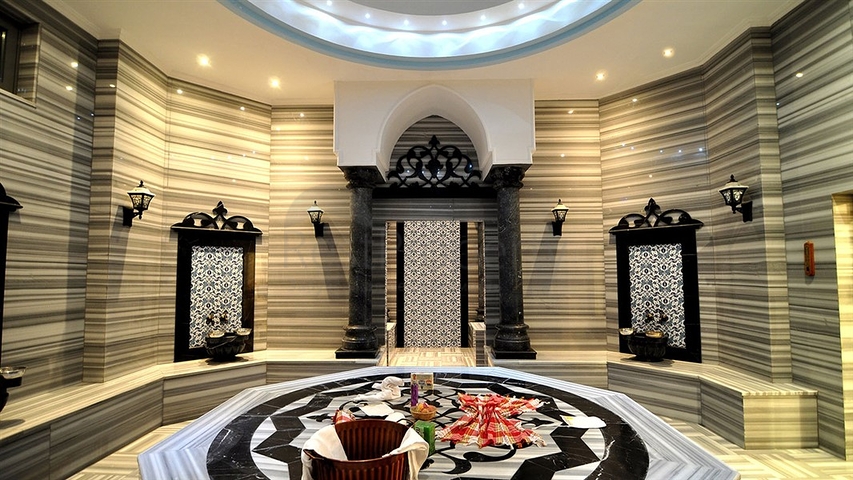 Простора квартира 4+2 в комплексі з розкішною інфраструктурою в Аланьї