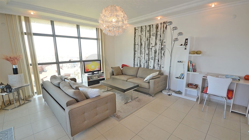 Простора квартира 4+2 в комплексі з розкішною інфраструктурою в Аланьї