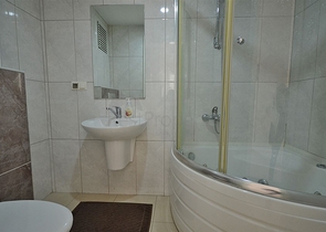 Простора квартира 4+2 в комплексі з розкішною інфраструктурою в Аланьї