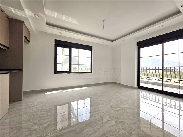 Затишна квартира 1 + 1 в новому комплексі з видом на море