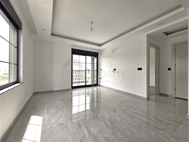 Затишна квартира 1 + 1 в новому комплексі з видом на море