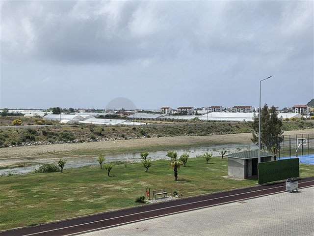 Затишна квартира 1 + 1 в новому комплексі з видом на море