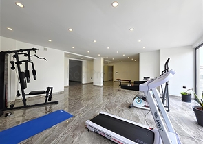 Затишна квартира 1 + 1 в новому комплексі з видом на море