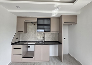 Затишна квартира 1 + 1 в новому комплексі з видом на море