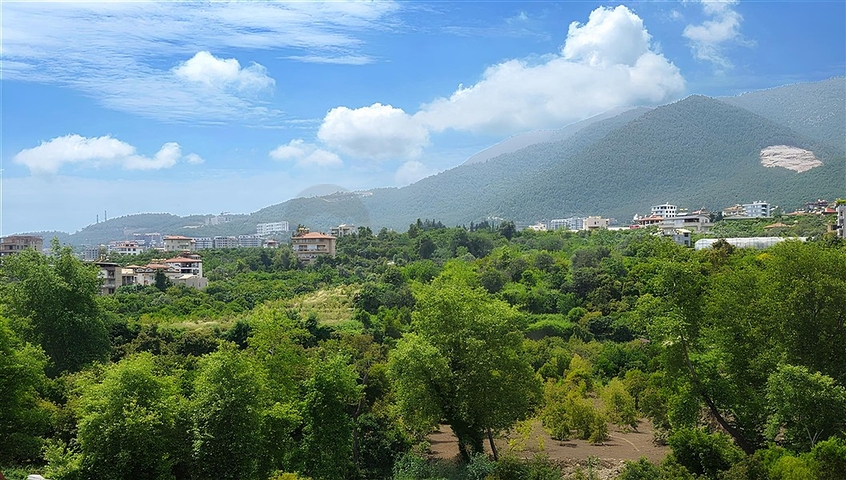 Просторий дуплекс 4 + 1 в районі Оба – поєднання затишку, тиші і якості