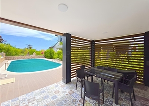 Просторий дуплекс 4 + 1 в районі Оба – поєднання затишку, тиші і якості