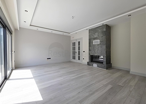 Просторий дуплекс 4 + 1 в районі Оба – поєднання затишку, тиші і якості