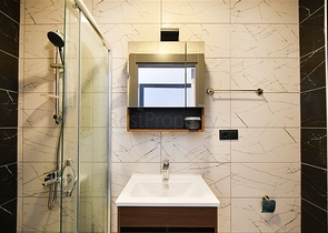 Сучасна квартира біля моря в Каркіджаку-ідеальне поєднання затишку і розташування