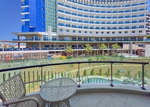 Елегантна квартира біля моря з інфраструктурою готелю