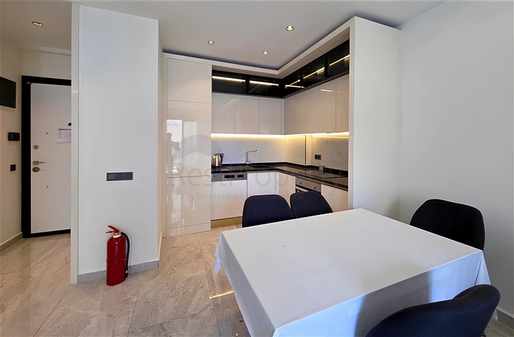 Затишна квартира з багатою інфраструктурою в самому центрі Аланії