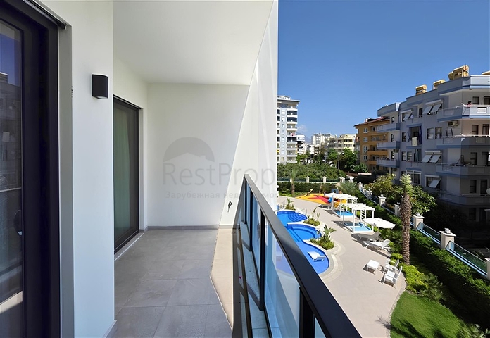 Затишна квартира з багатою інфраструктурою в самому центрі Аланії