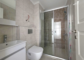 Просторий дуплекс 3+1 в центрі Аланії-стиль, комфорт і крокова доступність до моря