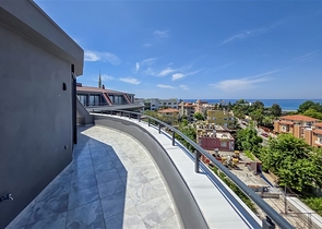 Елітний пентхаус 2 + 1 з морським видом-оренда для комфортного життя біля моря