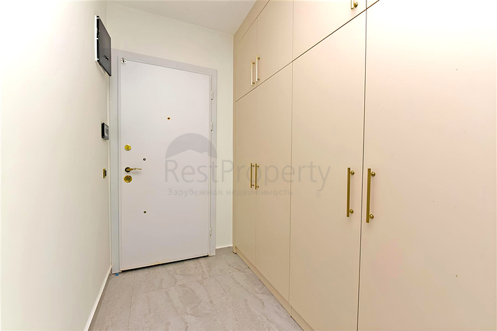 Сучасна квартира 2 + 1 в центрі Аланії-крокова доступність до моря і всієї інфраструктури