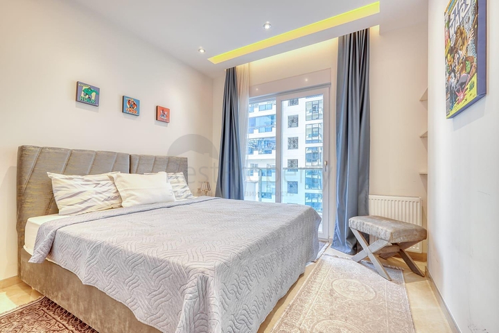 Сучасна квартира біля моря в розвиненому районі Аланії