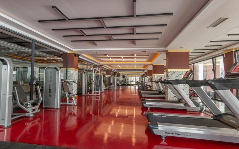 Сучасна квартира біля моря в розвиненому районі Аланії