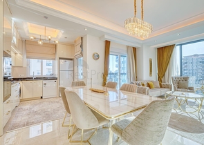 Сучасна квартира біля моря в розвиненому районі Аланії