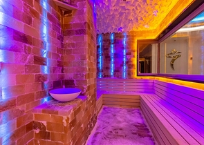 Сучасна квартира біля моря в розвиненому районі Аланії