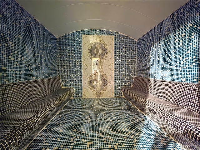 Розкішна квартира біля моря з розвиненою інфраструктурою в Тюрклері