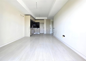 Розкішна квартира біля моря з розвиненою інфраструктурою в Тюрклері