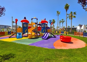 Розкішна квартира біля моря з розвиненою інфраструктурою в Тюрклері