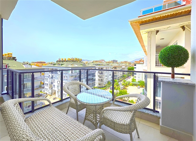 Сучасна квартира 1 + 1 в оренду в районі Оба-комфорт поруч з морем